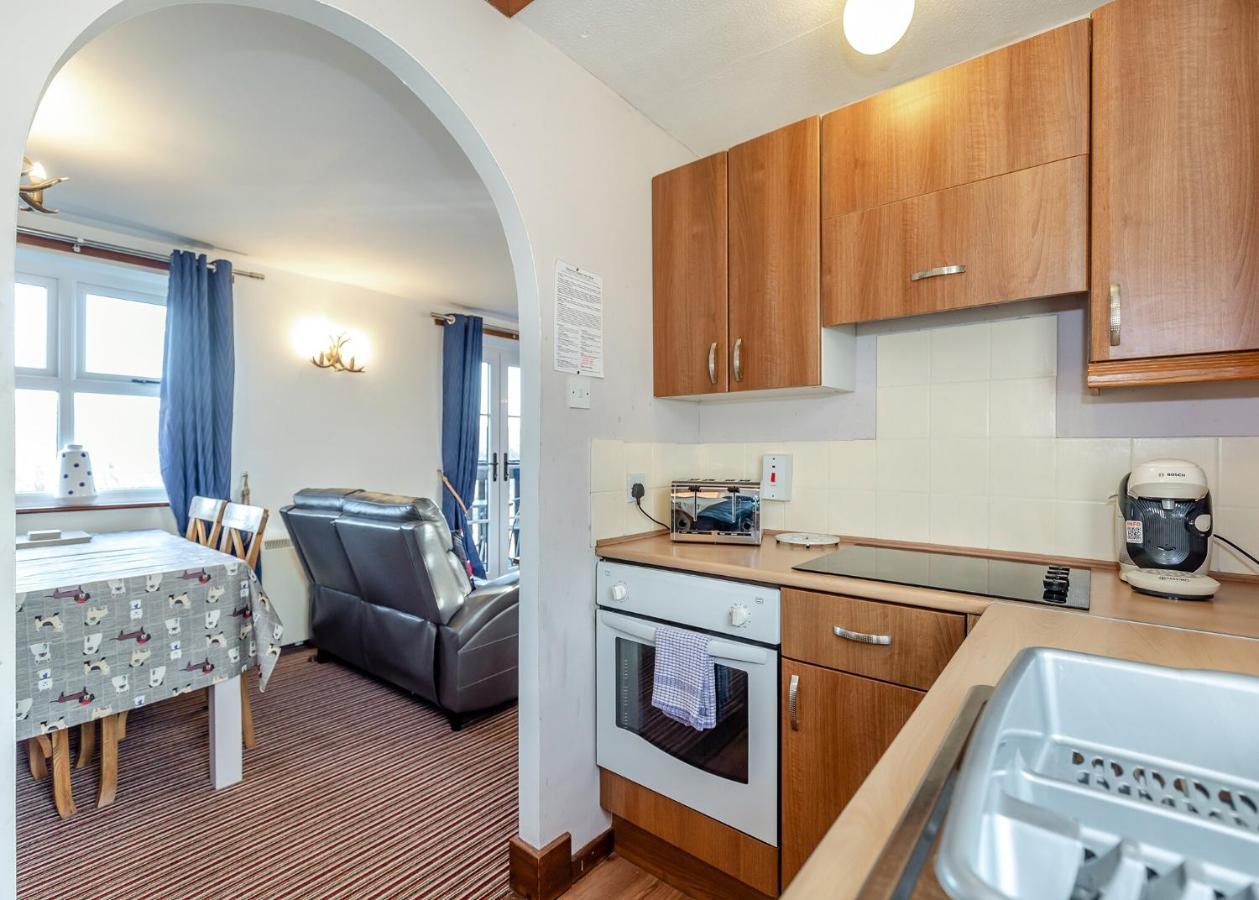 Captain Cooks Haven Hotel Whitby Eksteriør billede